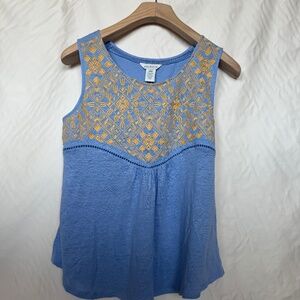 Sundance Sleeveless Linen Knit Lt Blue Top Medium w Yellow Embroidery Detail